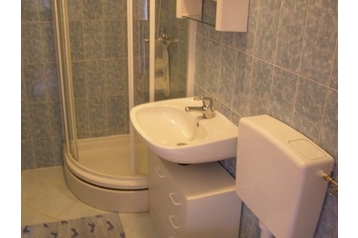 Croatia Privát Okrug Donji, Exterior